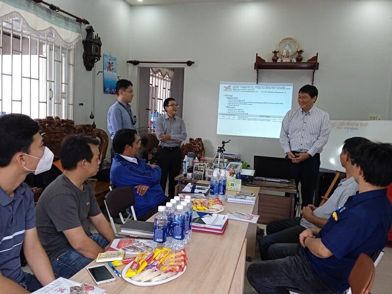 Hình 2. Hội thảo vào ngày 21/05/2022 Hình 2. Hội thảo vào ngày 21/05/2022